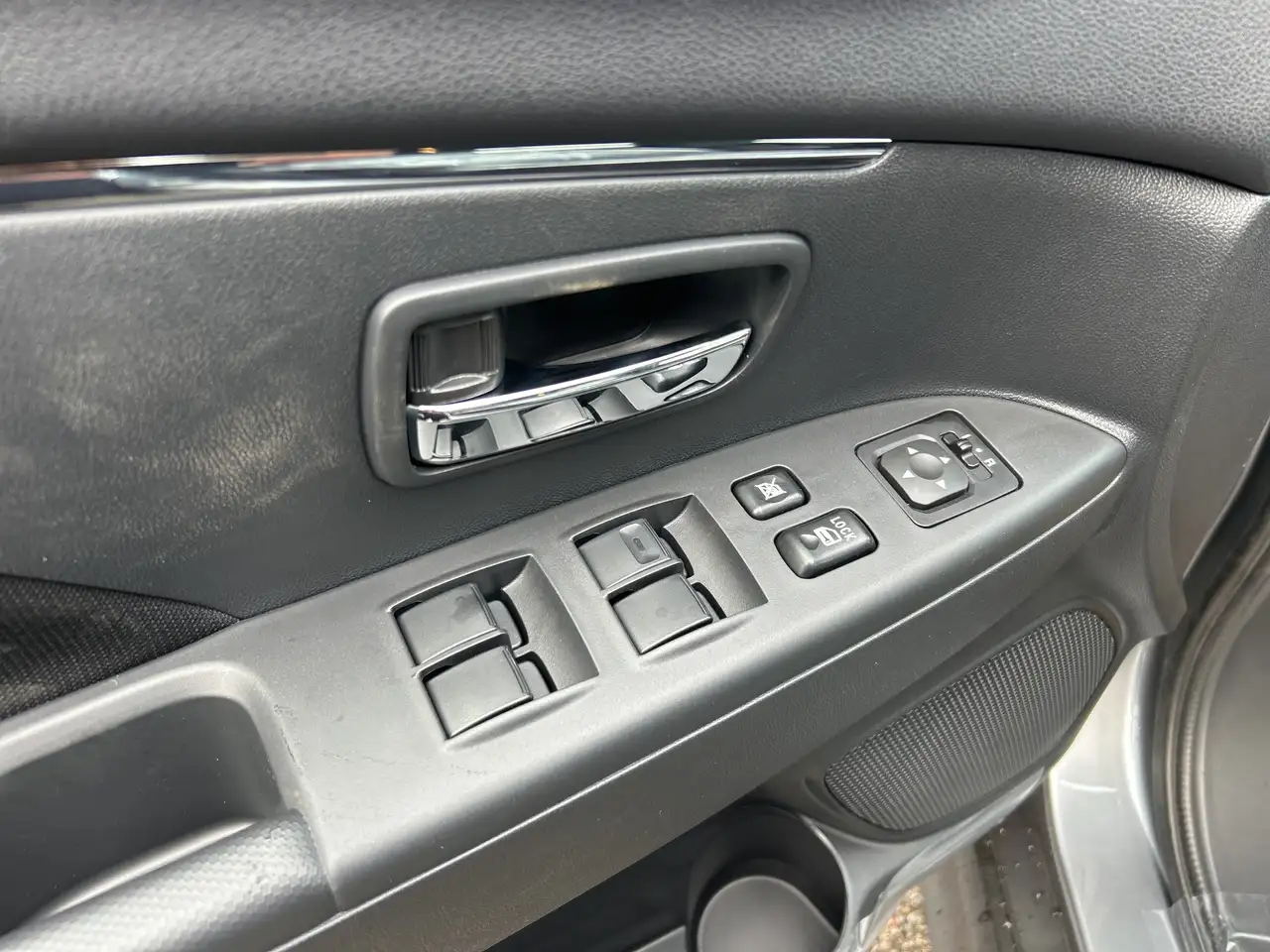 Mitsubishi RVR снимка Mitsubishi RVR