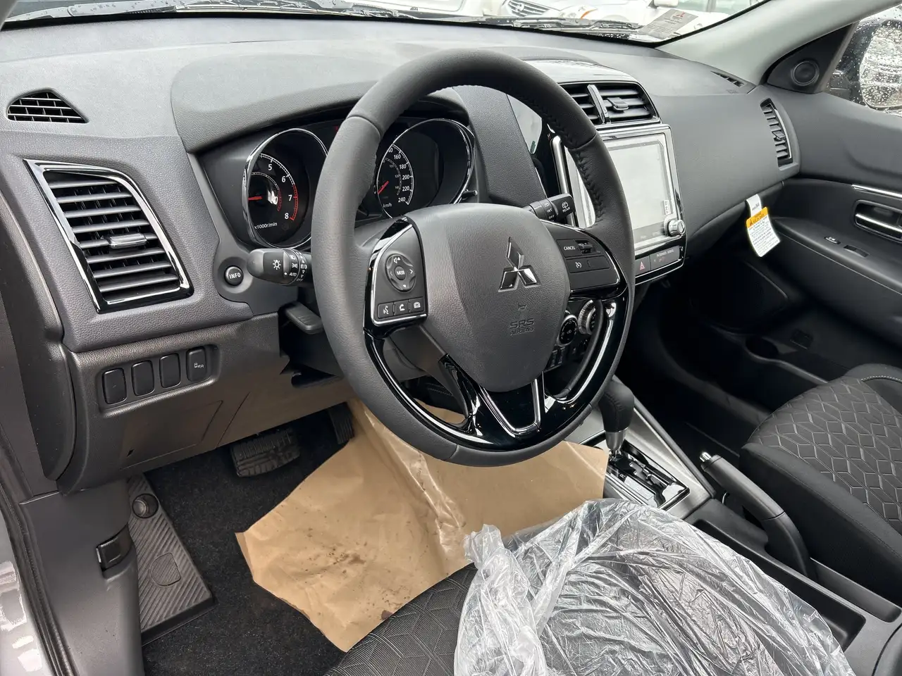 Mitsubishi RVR снимка Mitsubishi RVR