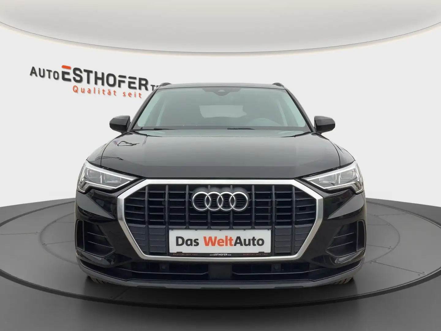 Audi Q3 e-tron 45 TFSI e Noir - 2