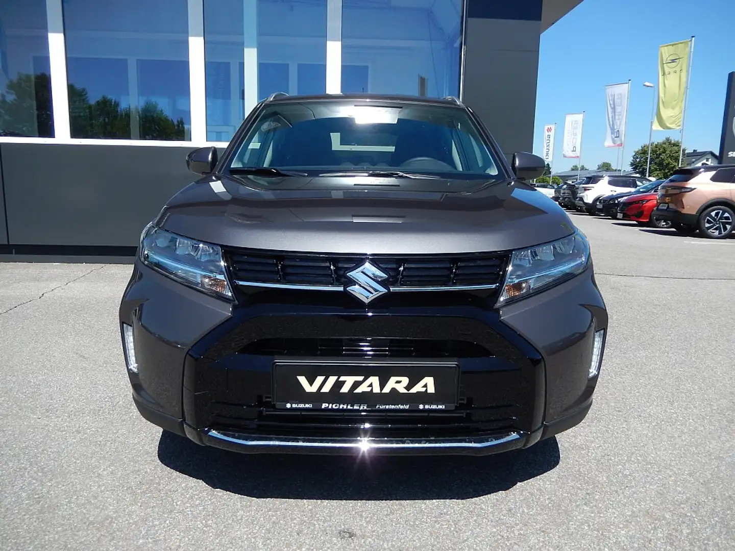 Suzuki Vitara 1,4 DITC Hybrid ALLGRIP shine Grau - 2