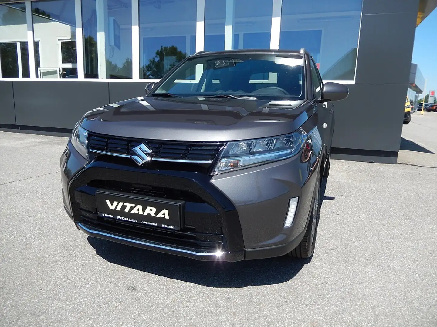 Suzuki Vitara 1,4 DITC Hybrid ALLGRIP shine Grau - 1