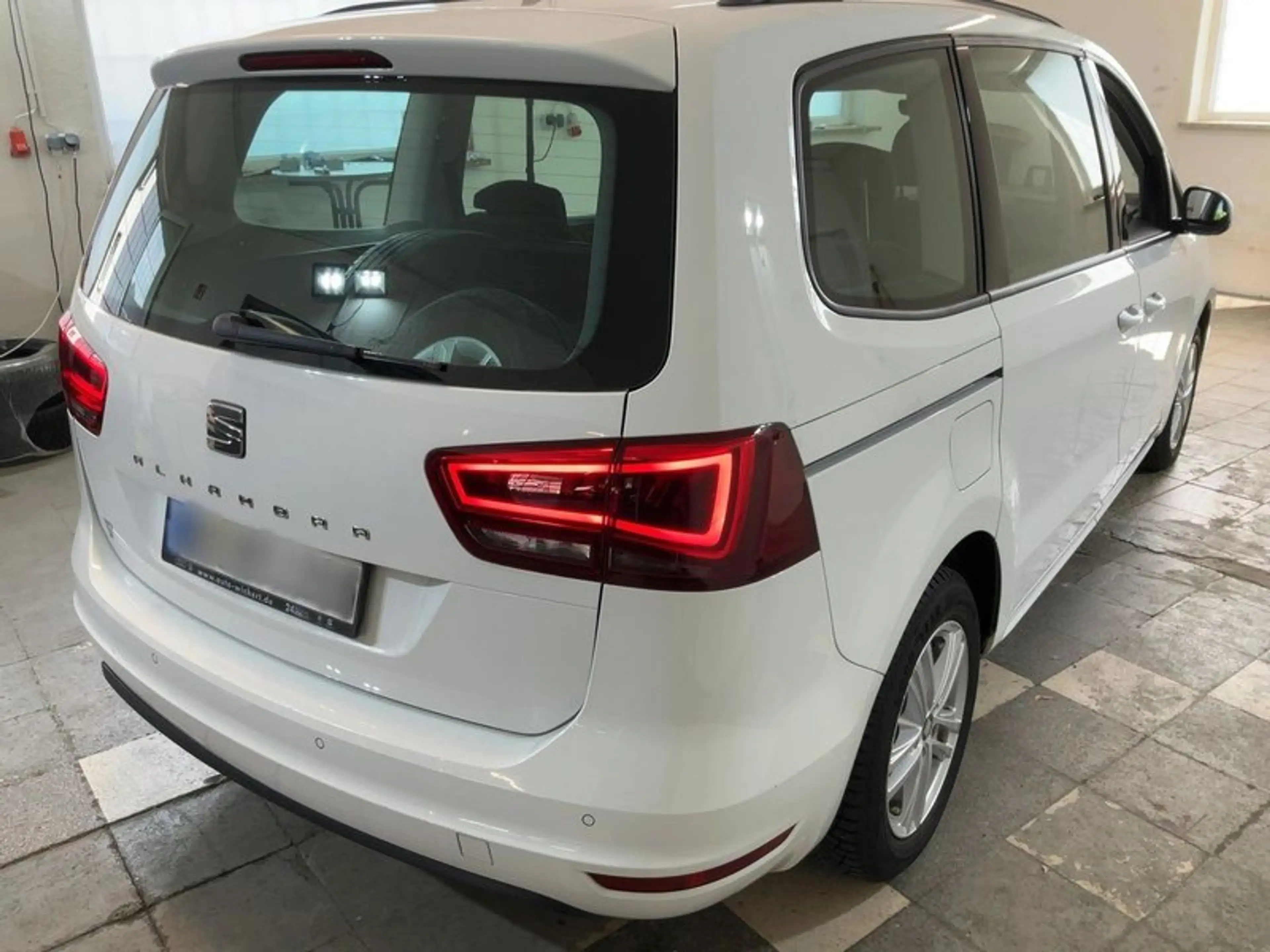 SEAT Alhambra Style KAMERA*NAVI*PDC* — photo 7
