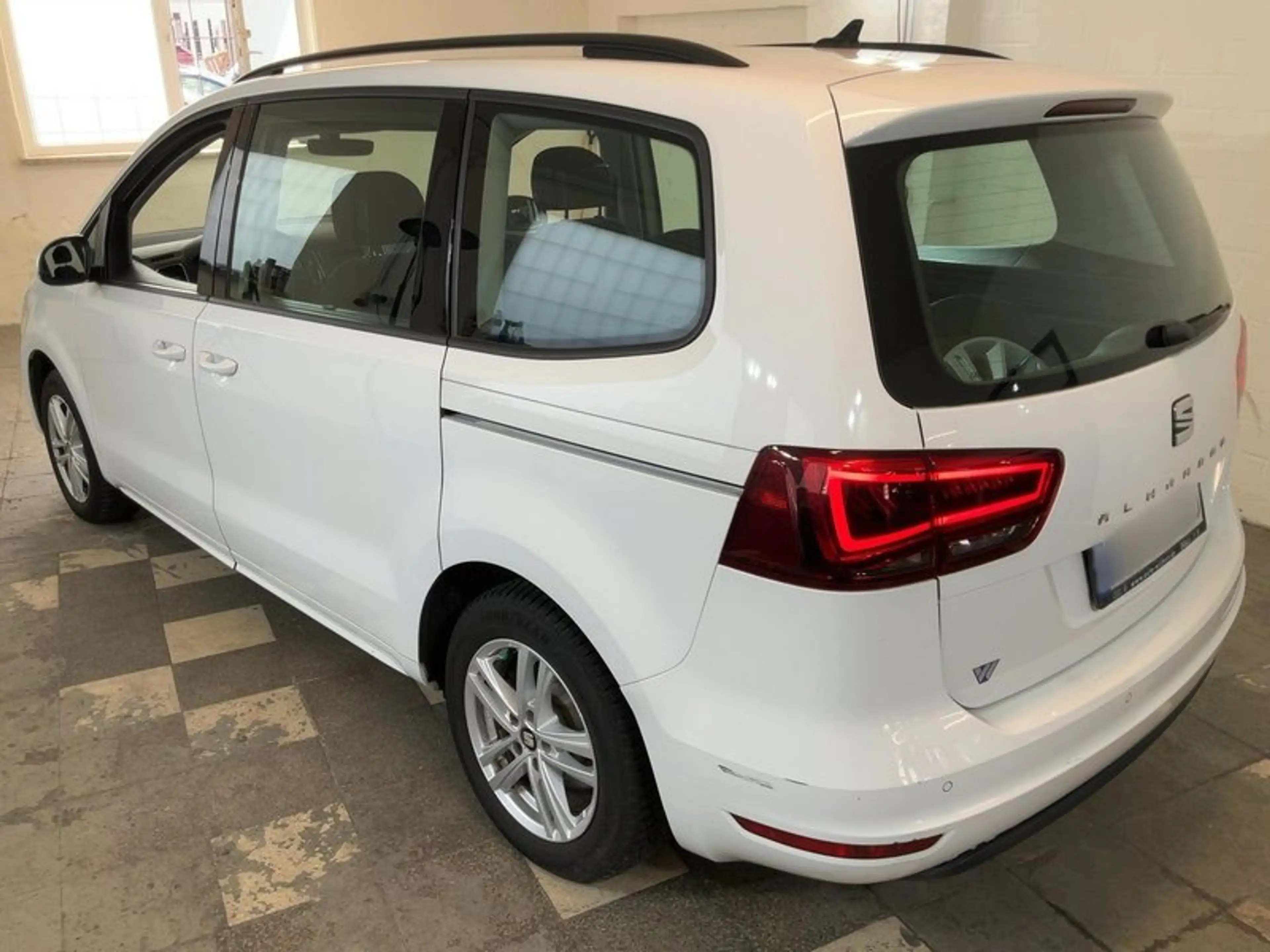 SEAT Alhambra Style KAMERA*NAVI*PDC* — photo 5