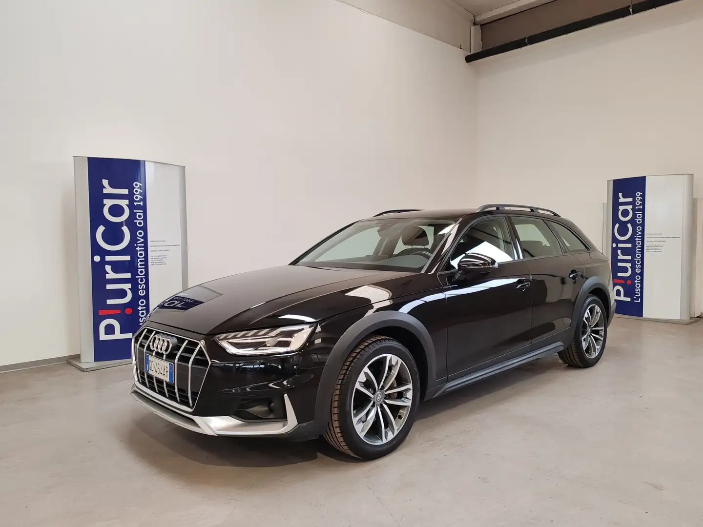 Audi A4 allroad 40 TDI 204cv S tronic quattro Bus.Evolution Navi Noir - 1
