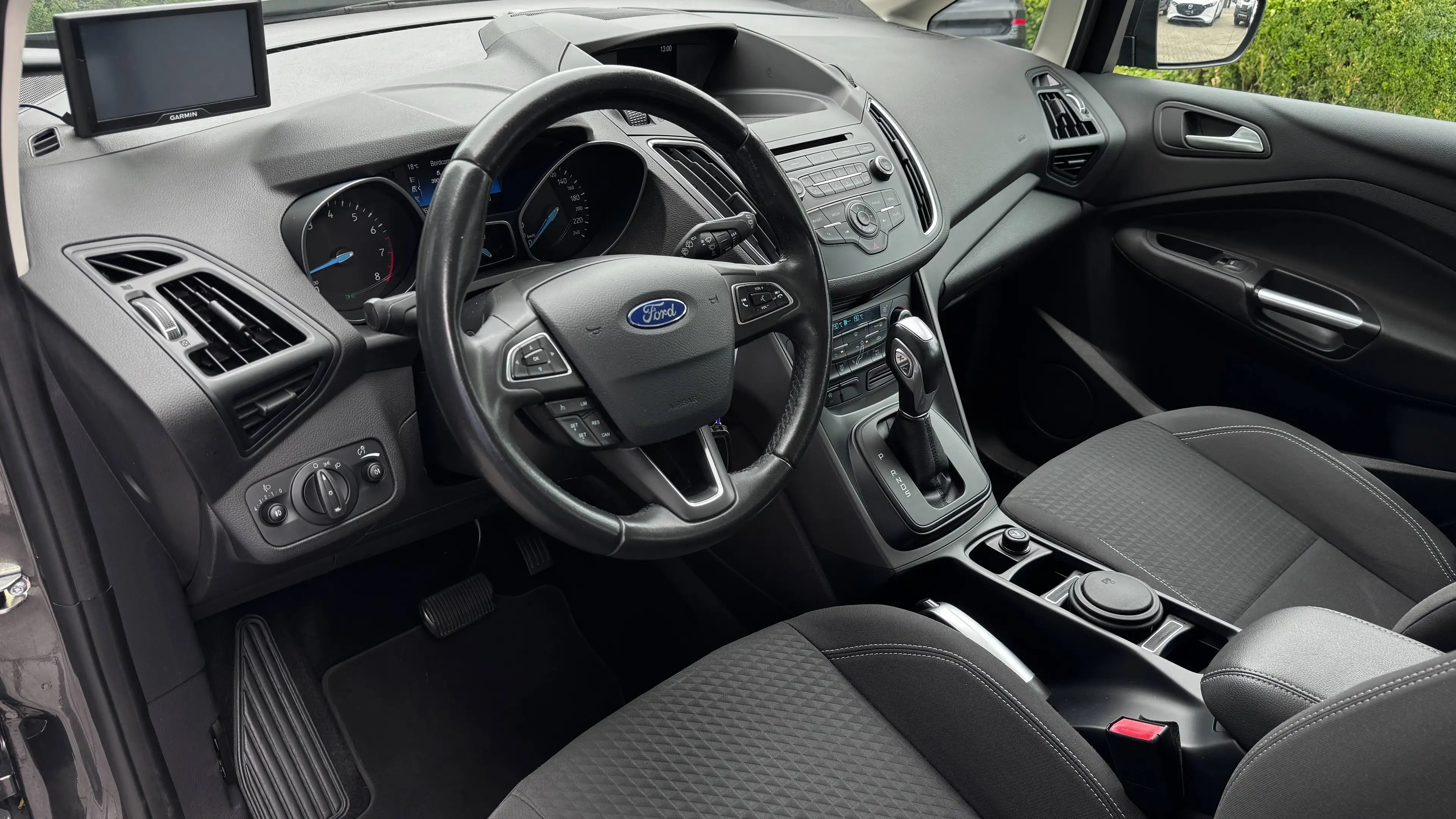 Ford C-Max Business Edition — photo 11