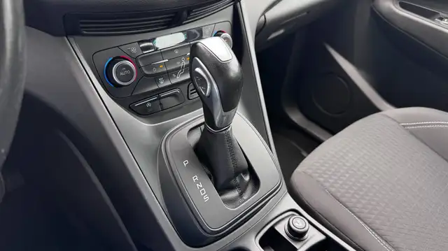 Ford C-Max view 15