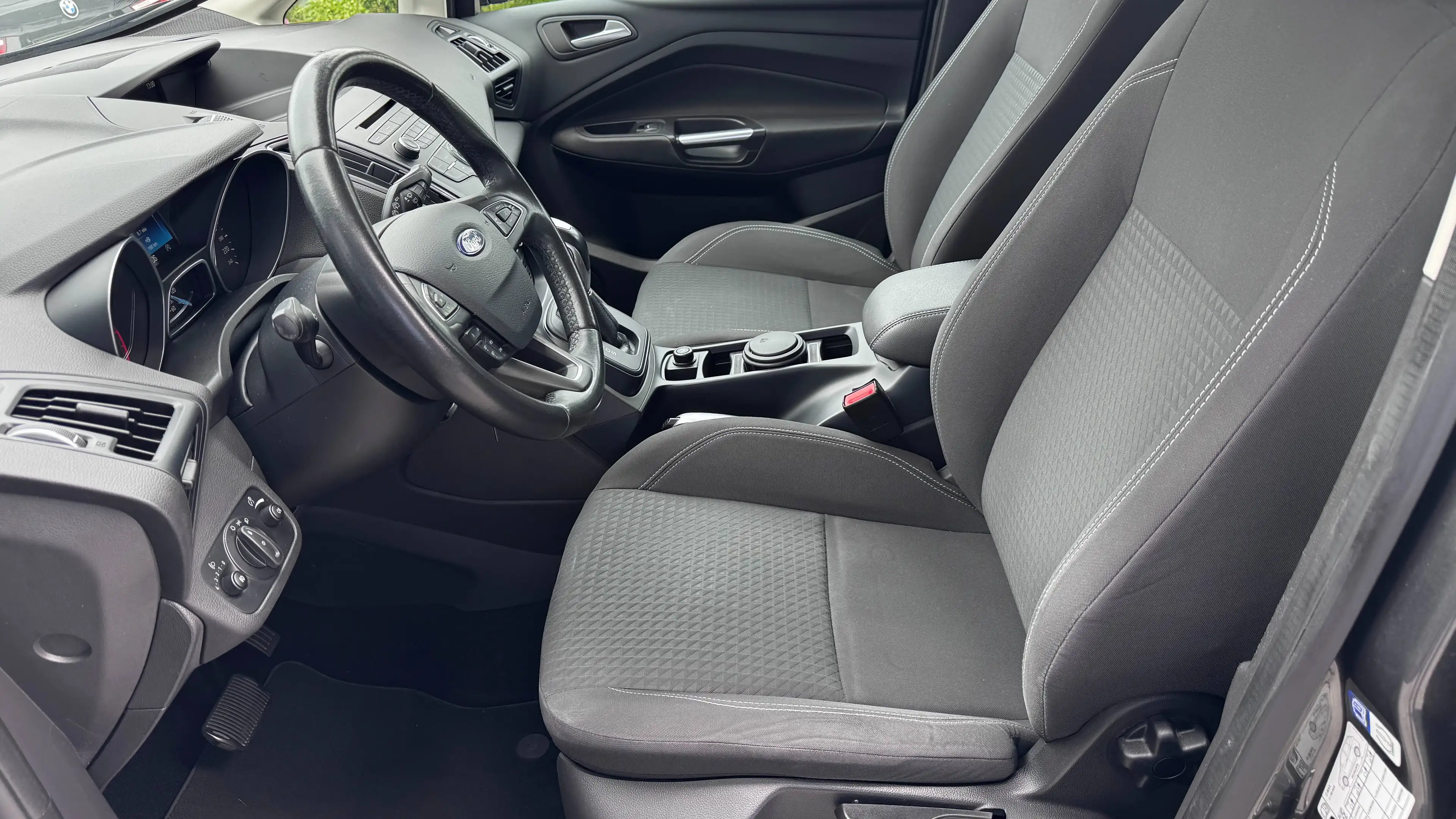 Ford C-Max Business Edition — photo 10