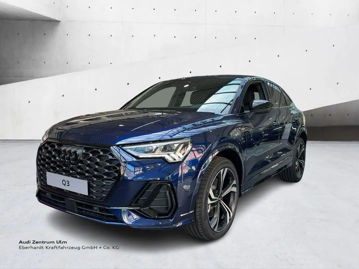 Audi Q3 S line 40 TDI quattro 142(193) kW(P Blau - 1