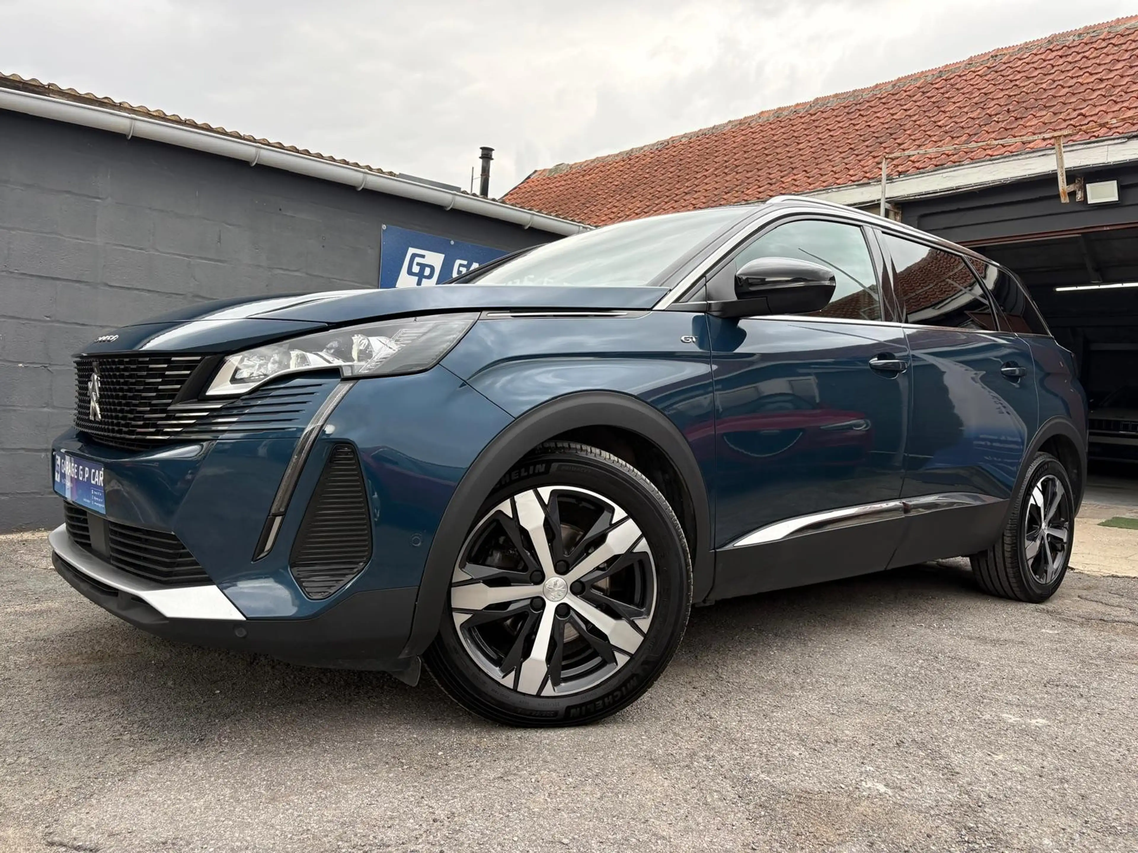 Peugeot 5008 1.5 BlueHDi GT EAT8 7PL. | | TVA