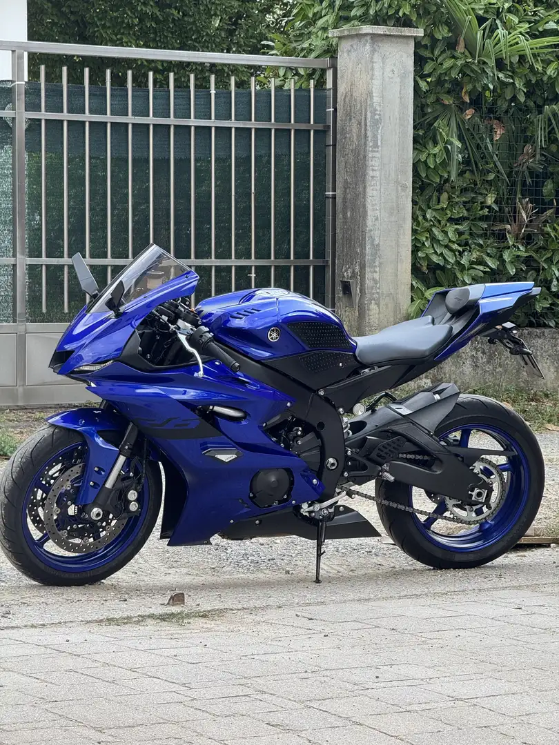 Yamaha YZF-R6 - 2