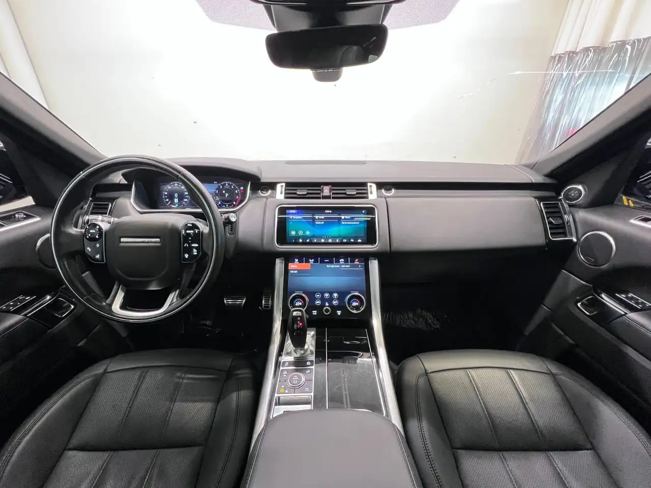 Land Rover Range Rover Sport снимка Land Rover Range Rover Sport