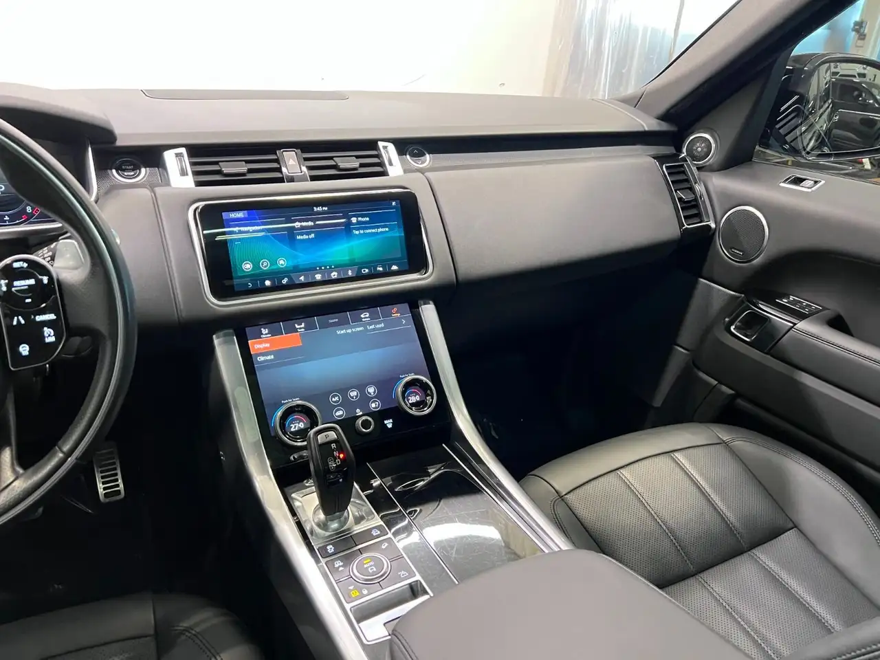 Land Rover Range Rover Sport снимка Land Rover Range Rover Sport