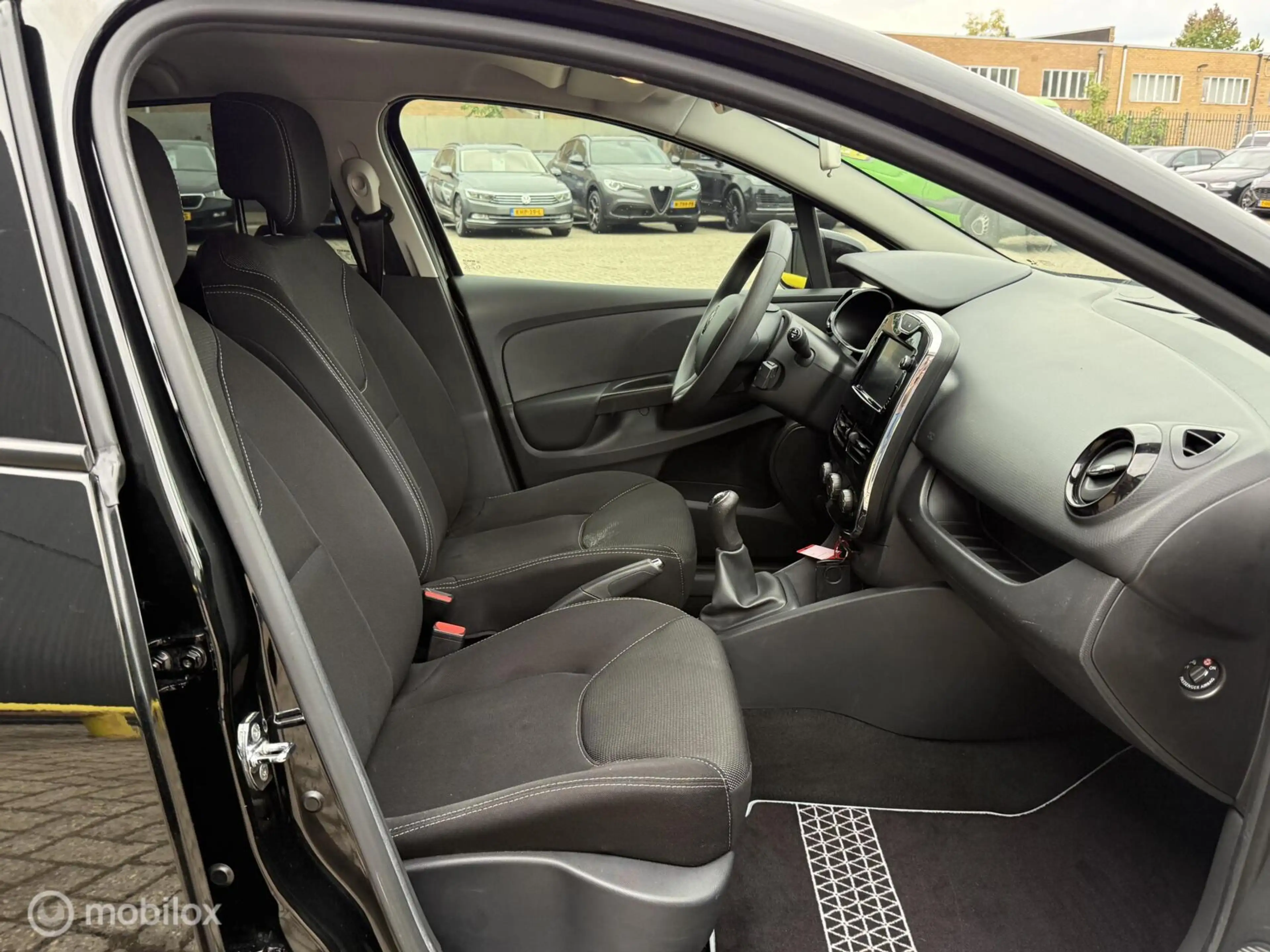 Renault Clio 1.2 16V Dynamique AIRCO | NAVI | CRUISE — photo 14