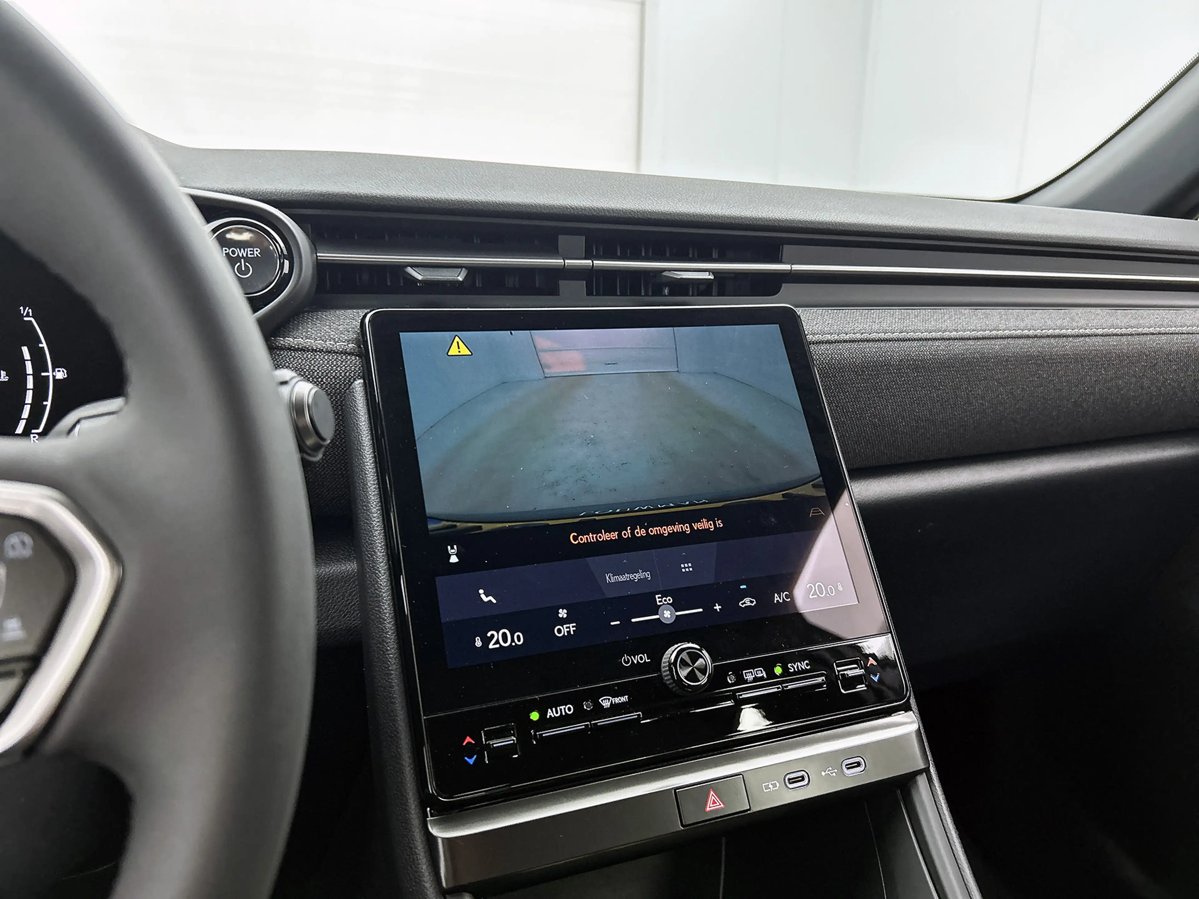 Lexus LBX 2WD | Apple CarPlay / Android Auto (Navigatie) | — photo 8