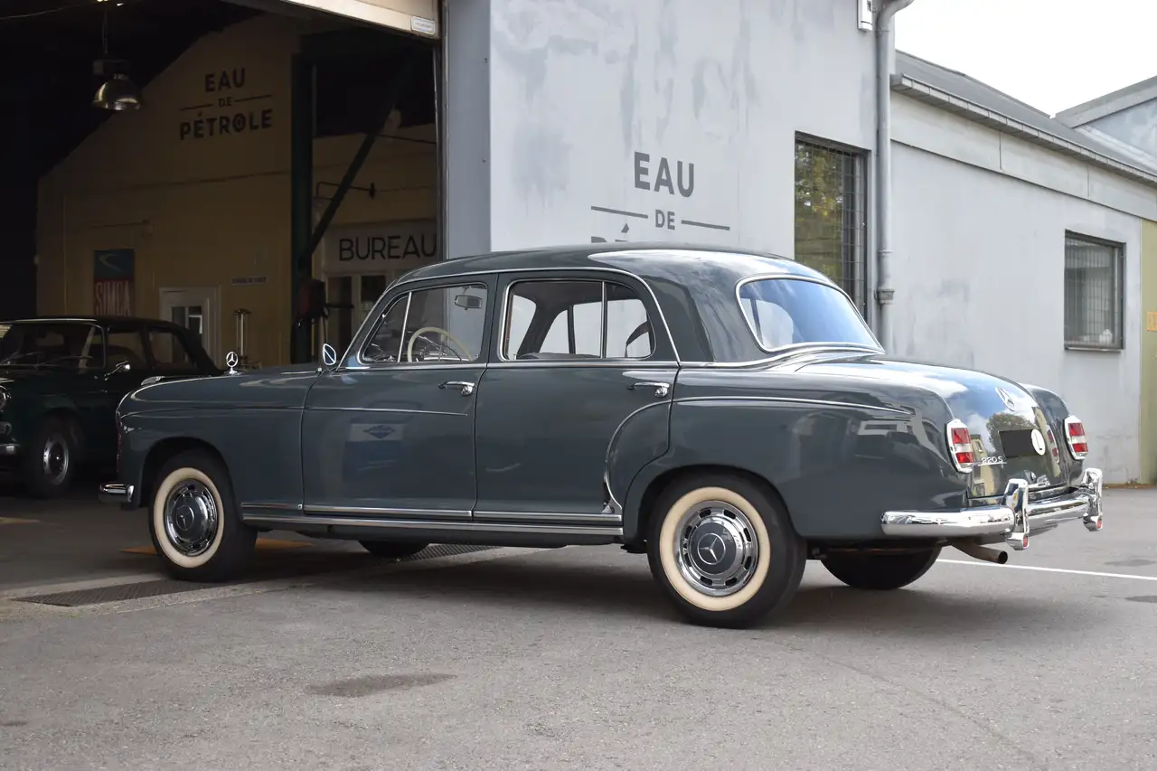 Mercedes-Benz 220 S Ponton, foto 6