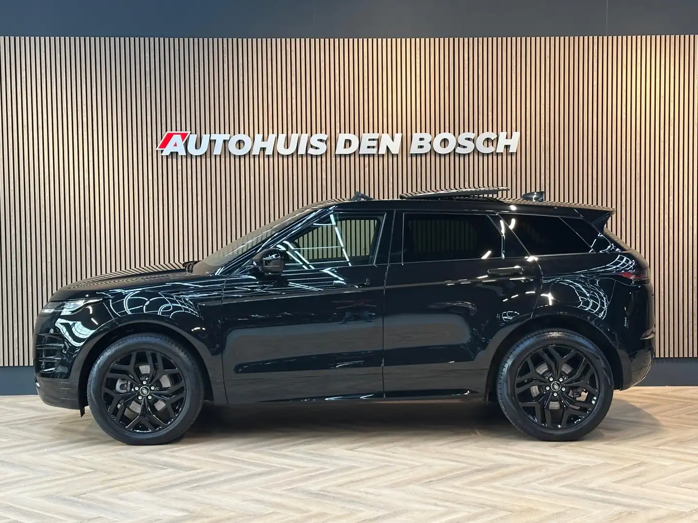Land Rover Range Rover Evoque P300e AWD R-Dynamic S 309pk Noir - 2