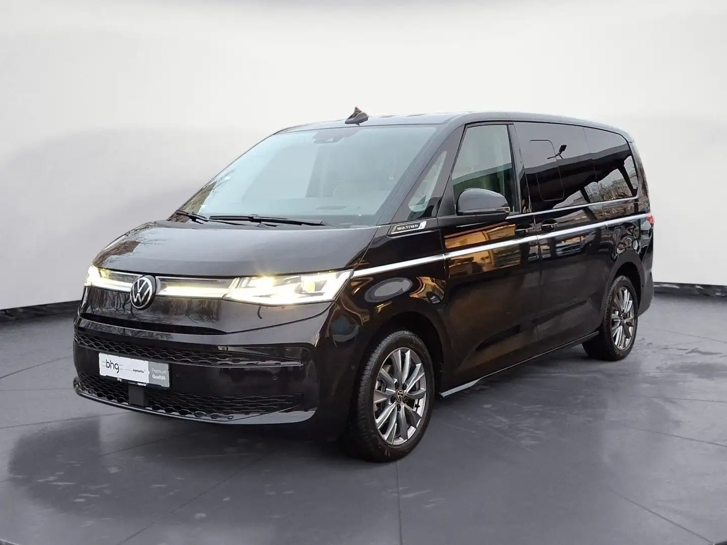 Volkswagen T7 Multivan T7 Multivan 2,0 TDI SCR LÜ Style Schwarz - 2