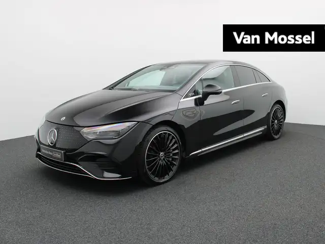 Mercedes-Benz EQE 300 AMG Line + AIRMATIC + BURMESTER + HEAD UP + PANO D