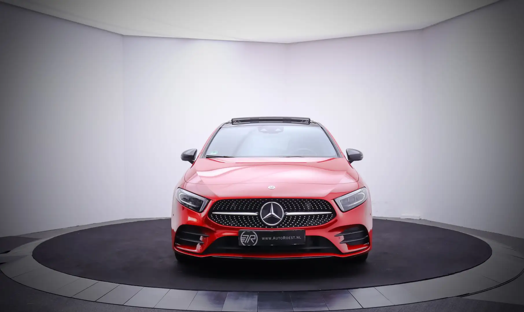 Mercedes-Benz A 220 4MATIC AMG-LINE PANO/BURMESTER/AMBIANCE LIGHT/WIDE Rosso - 2