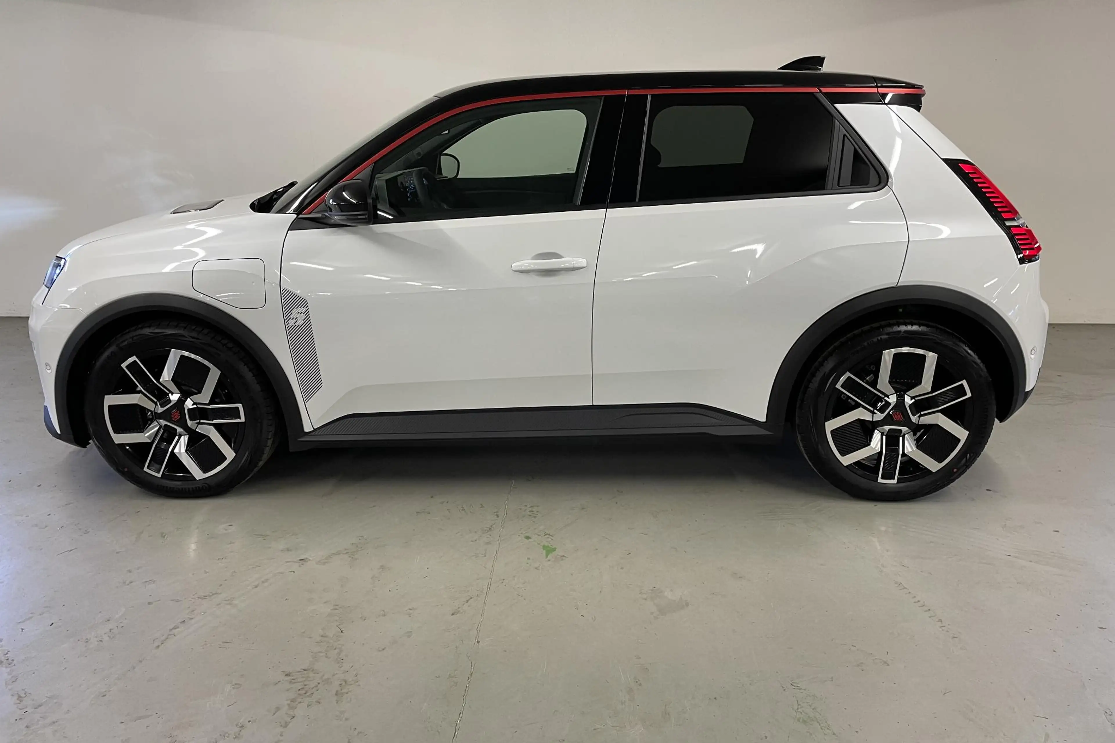 Renault R 5 E-TECH ELECTRIC comfort range techno 52 kWh | pack — photo 8