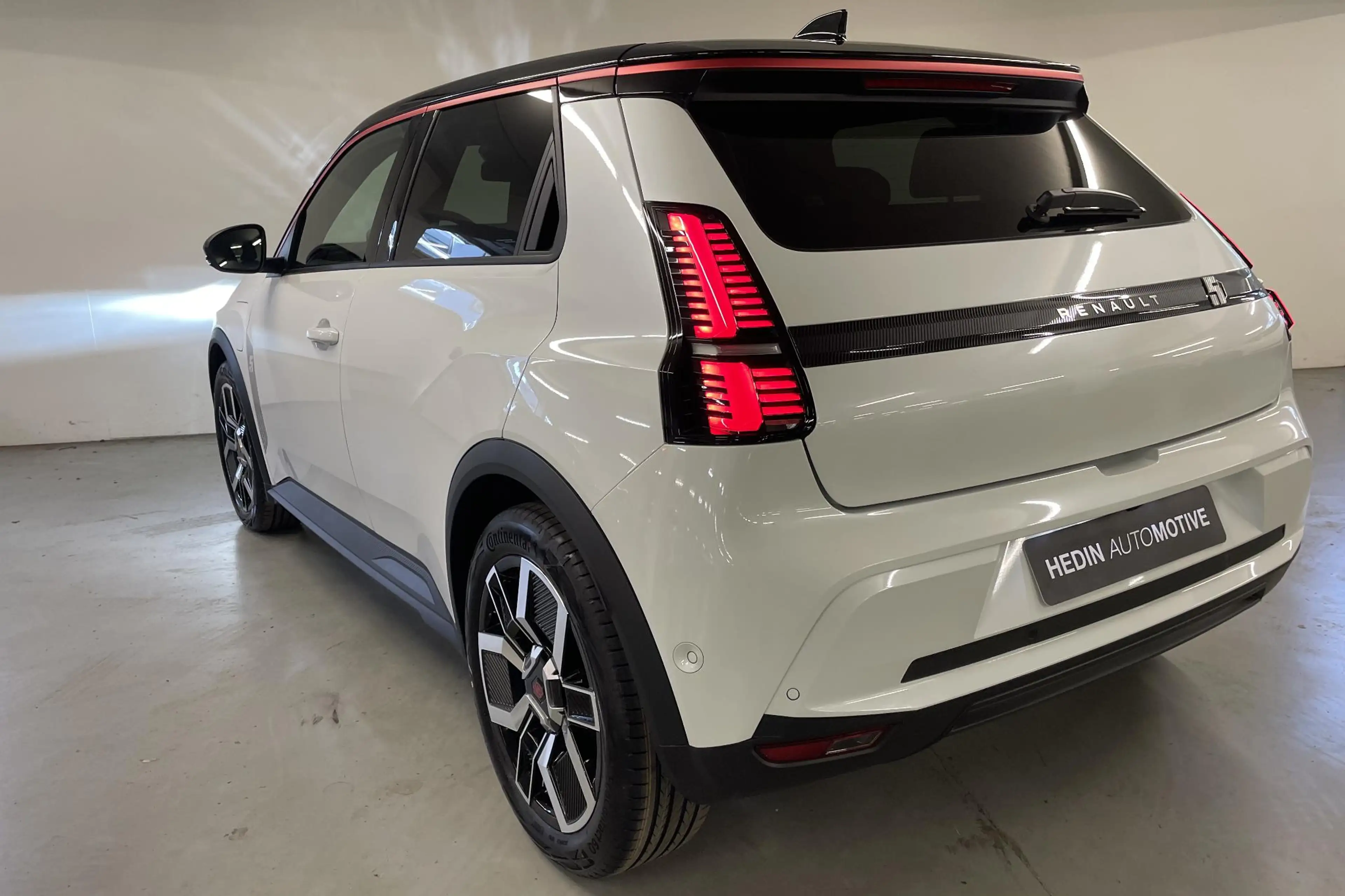 Renault R 5 E-TECH ELECTRIC comfort range techno 52 kWh | pack — photo 7