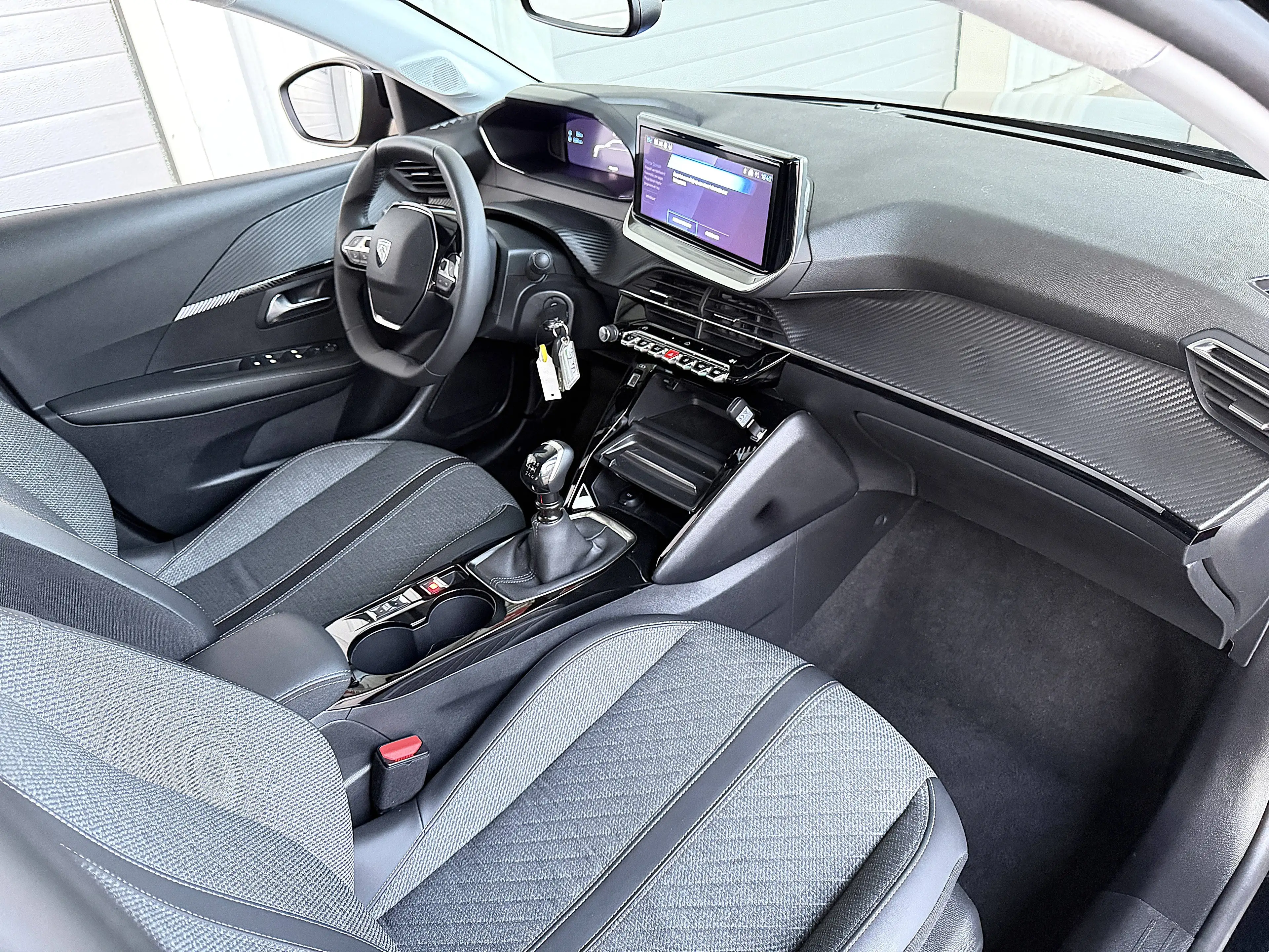 Peugeot 208 1.2/Allure/Benzine/Carplay/Camera/Led/Airco/Euro6e/Garantie — photo 13