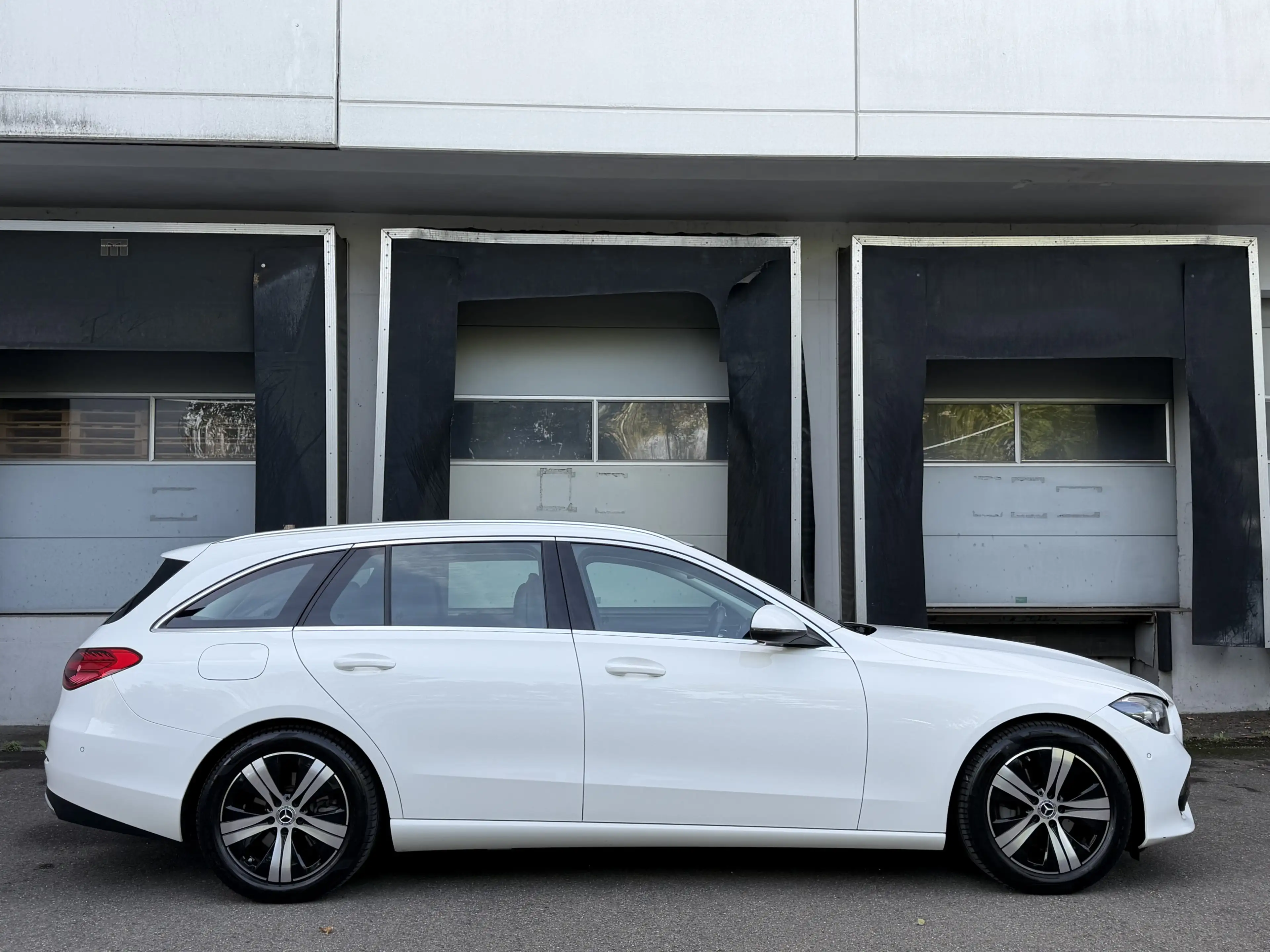 Mercedes-Benz C 180 T Avantgarde LED MBUX Rü-Kamera Keyless-Go — photo 7