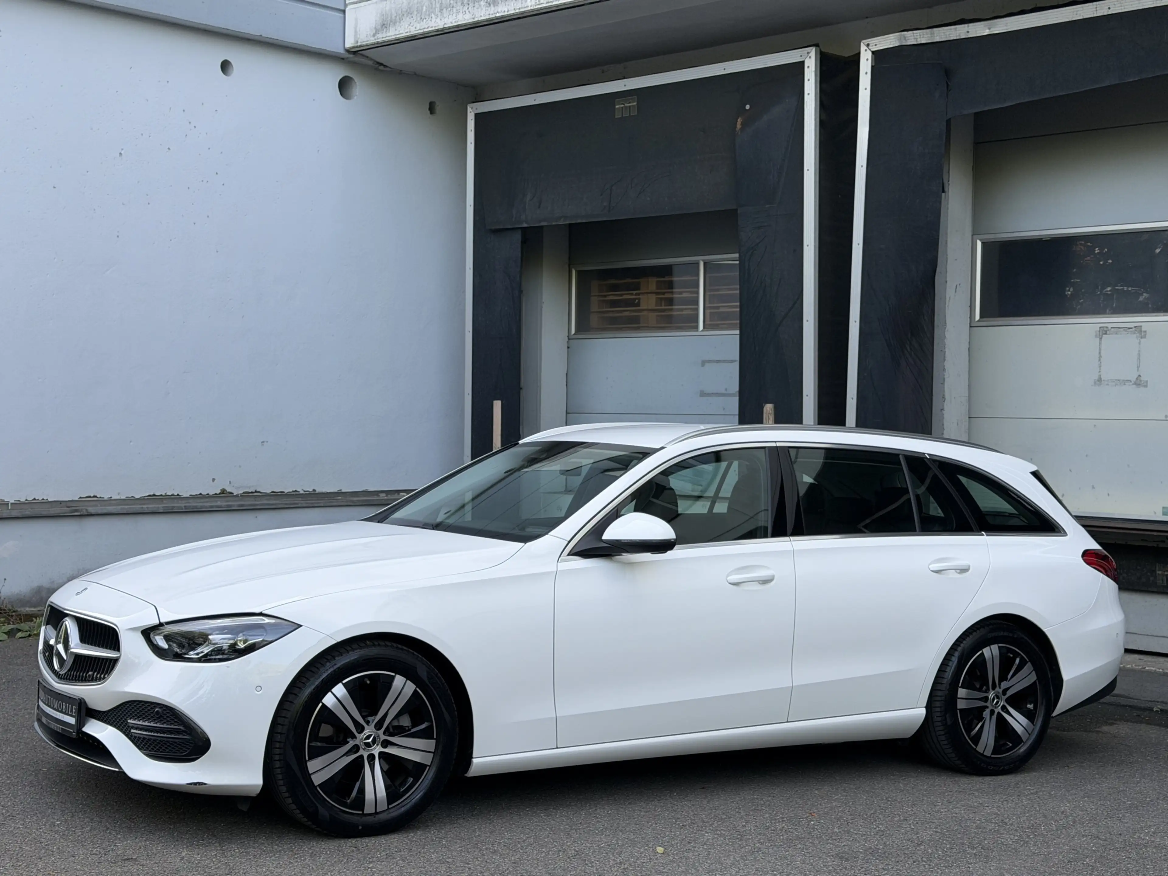 Mercedes-Benz C 180 T Avantgarde LED MBUX Rü-Kamera Keyless-Go — photo 2