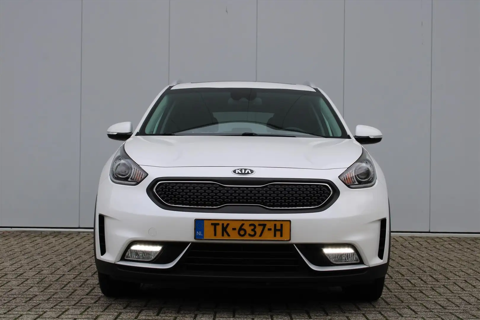 Kia Niro 1.6 GDi Hybrid 141pk DCT6 Design Edition | Navigat Wit - 2