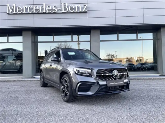 Mercedes-Benz GLB 200 d