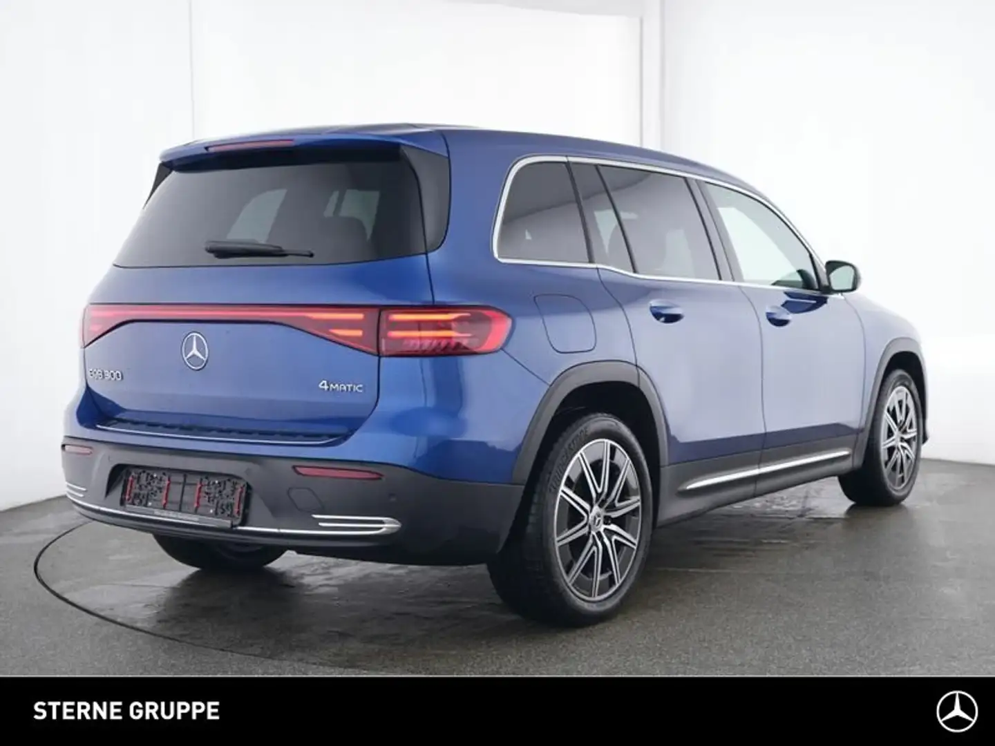 Mercedes-Benz EQB 300 EQB 300 4M 19''AMG AHK Burme Verstelldämpf Dist Blau - 2