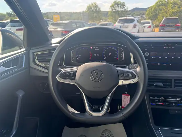 Volkswagen Taigo view 12