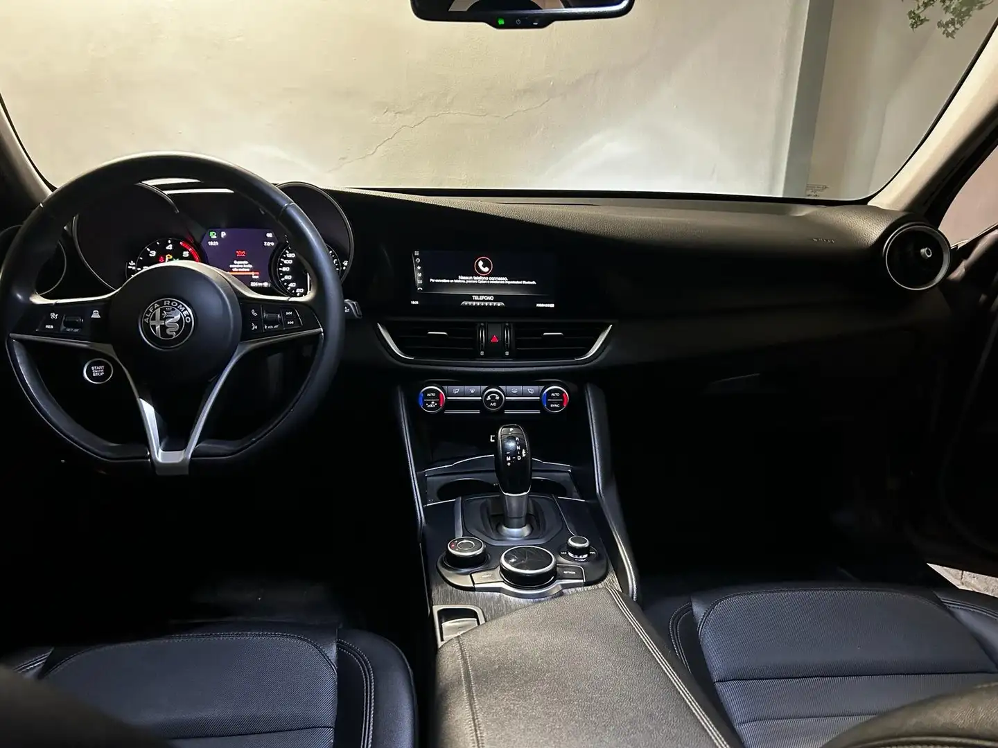 Alfa Romeo Giulia 2019 2.2 t Business 160cv auto my19 Grigio - 2