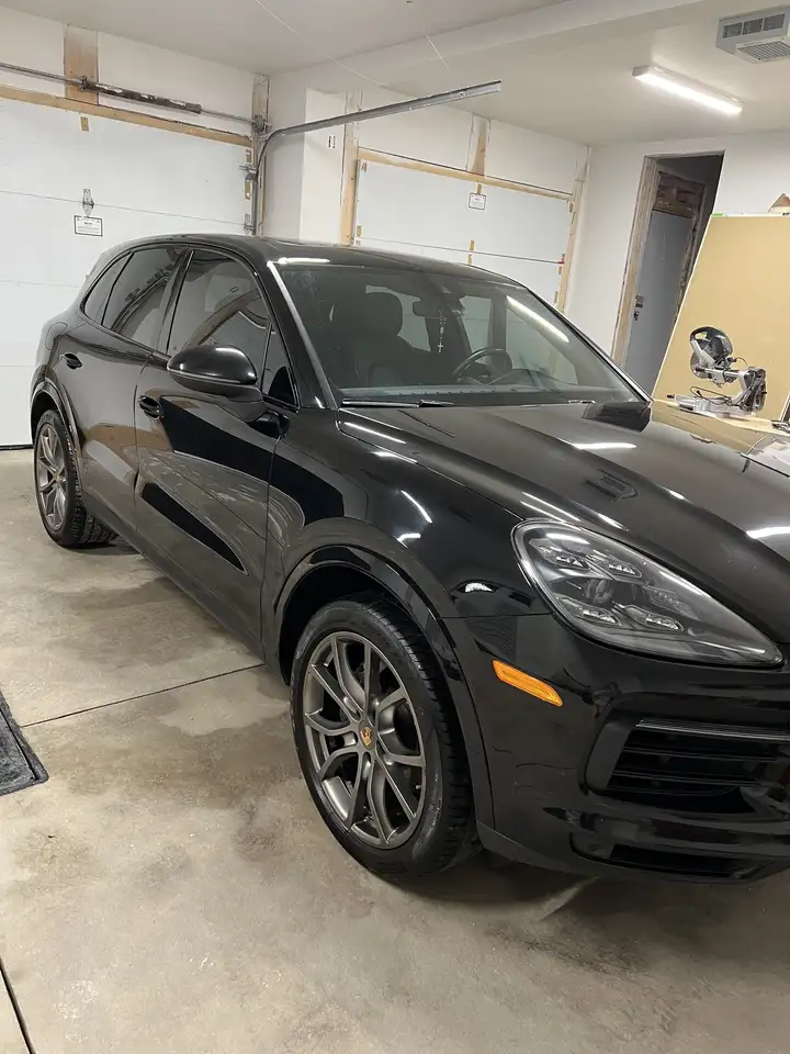 Porsche Cayenne снимка Porsche Cayenne