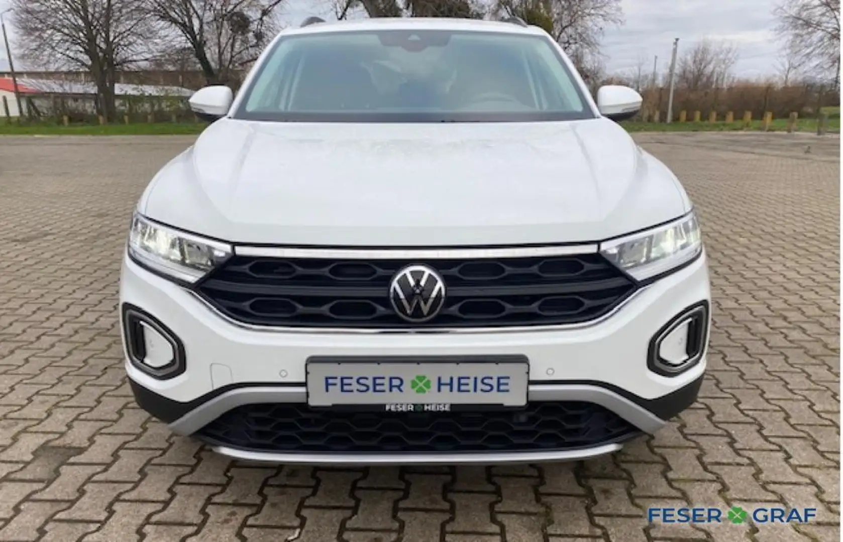 Volkswagen T-Roc Life 1.0 l TSI OPF 81 kW (110 PS) 6-Gang LED*Navi* Blanc - 2