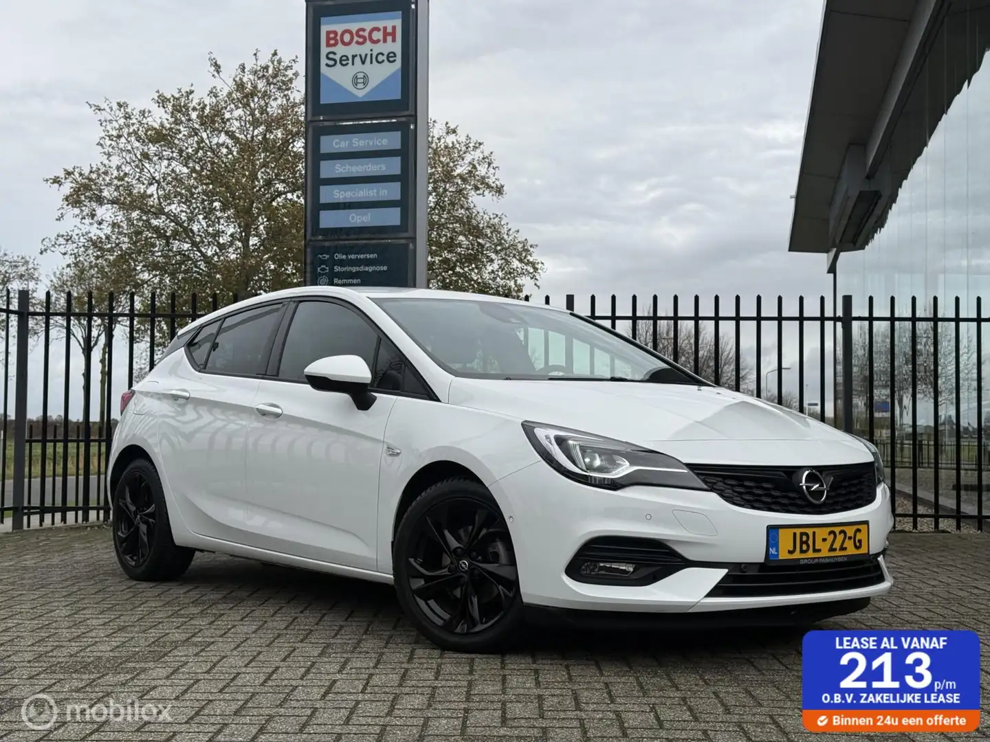 Opel Astra 1.2 Business Ed. | Alcantara | Motor met ketting Wit - 1