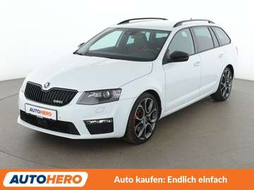 2.0 TSI RS Aut.*NAVI*PDC*SHZ*ACC*