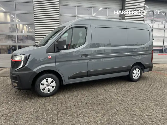 Renault Master E-Tech 87Kwh Longrange Red Edition