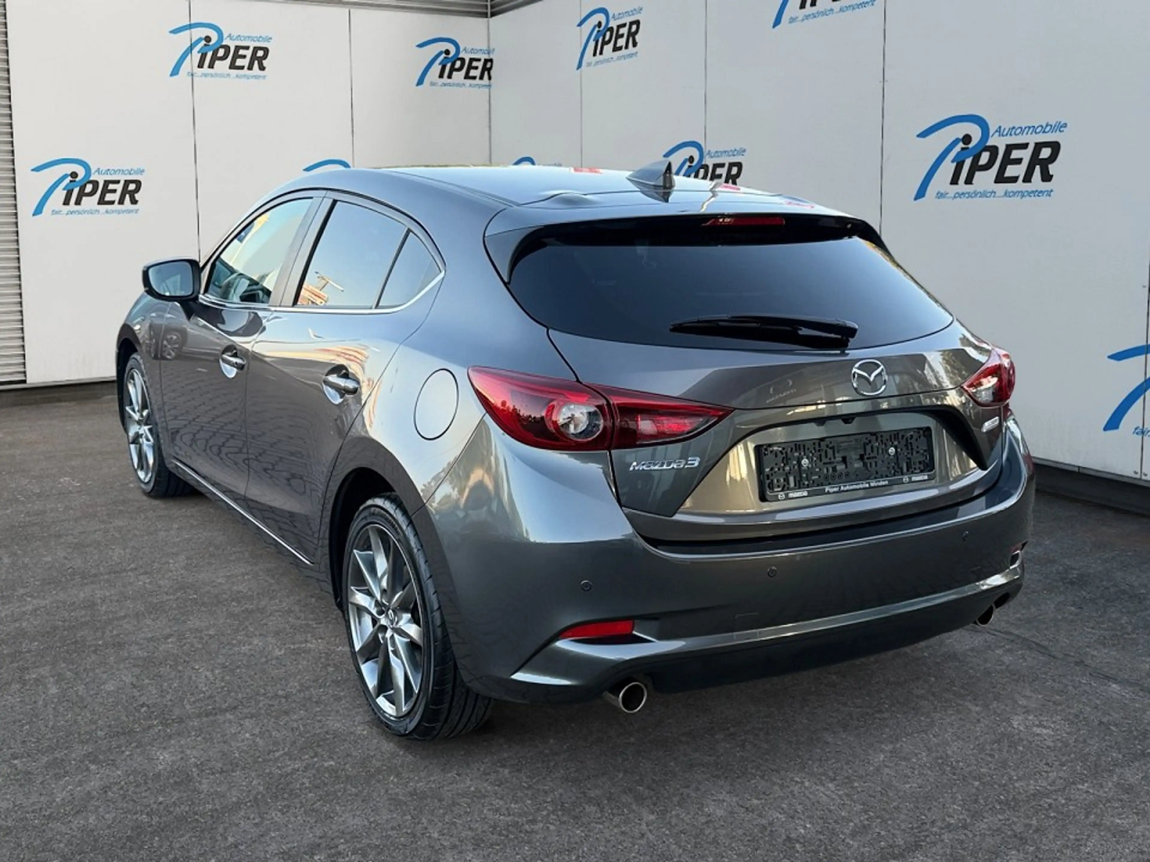 Mazda 3 SKYACTIV-G 120 Signature LED PDC — photo 3