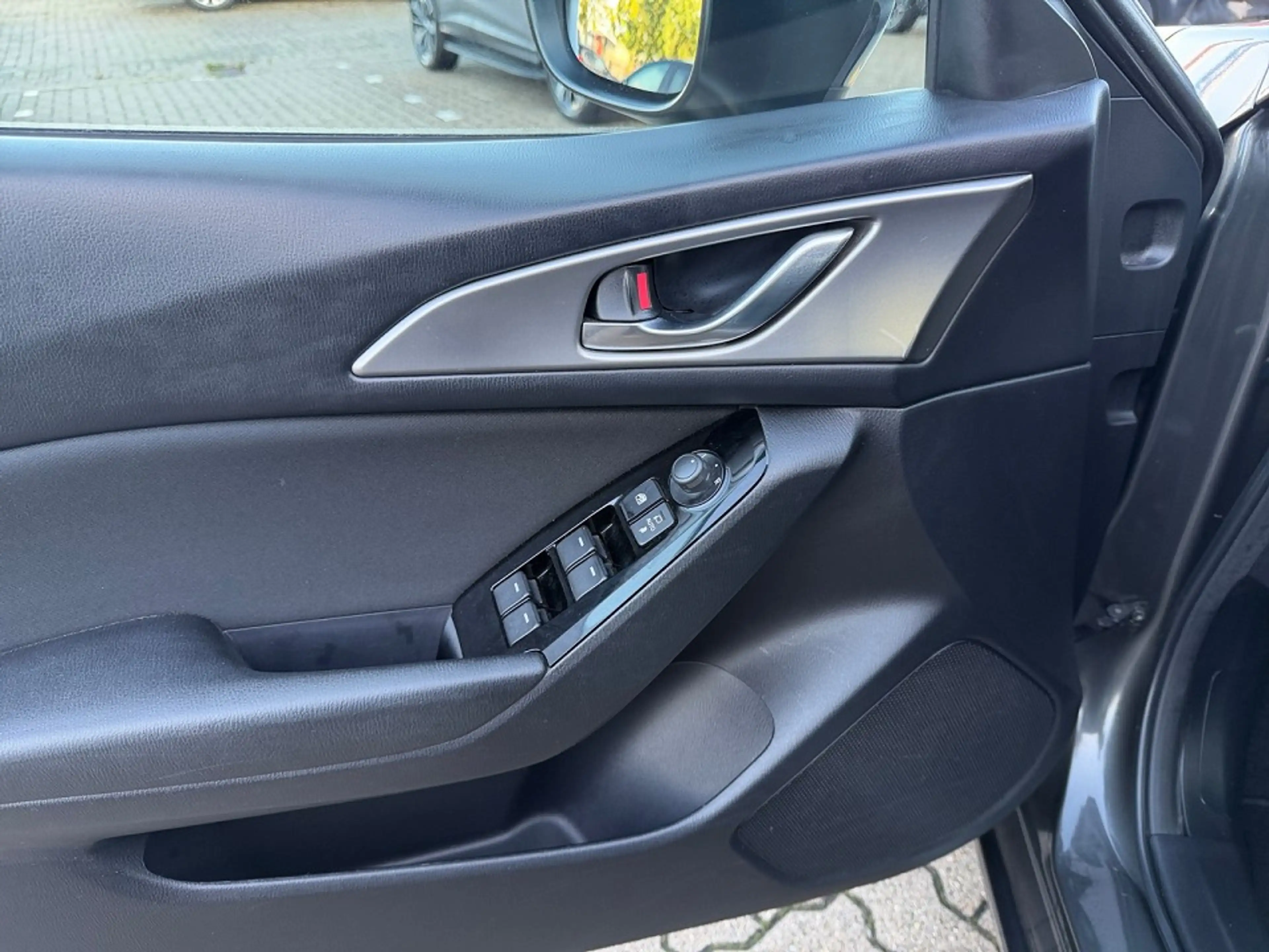 Mazda 3 SKYACTIV-G 120 Signature LED PDC — photo 11