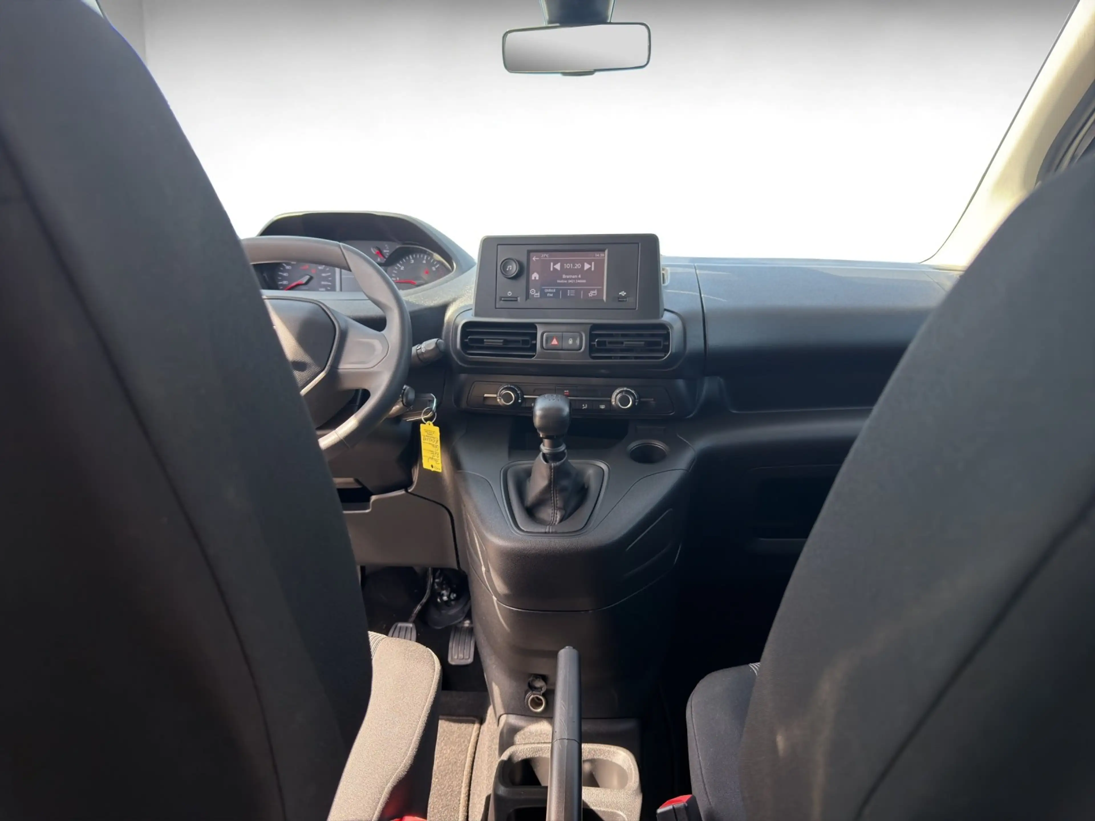 Peugeot Rifter Active Pack 1.2 PureTech 110 L1 S&S N1 — photo 14