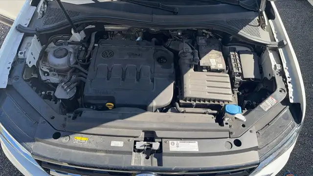 Volkswagen Tiguan view 15