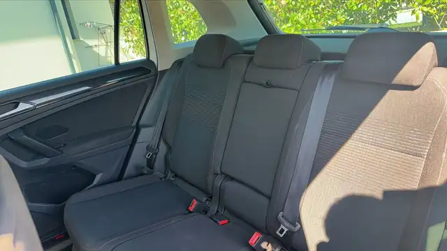 Volkswagen Tiguan view 9