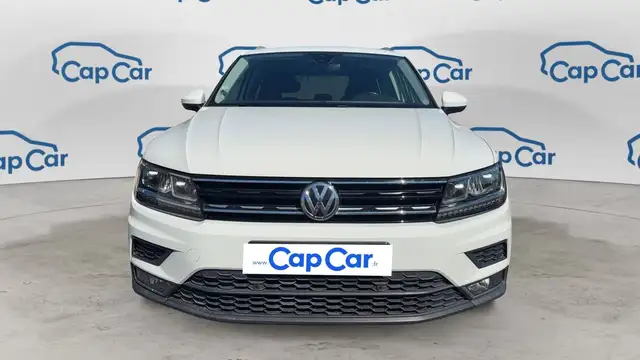 Volkswagen Tiguan view 5