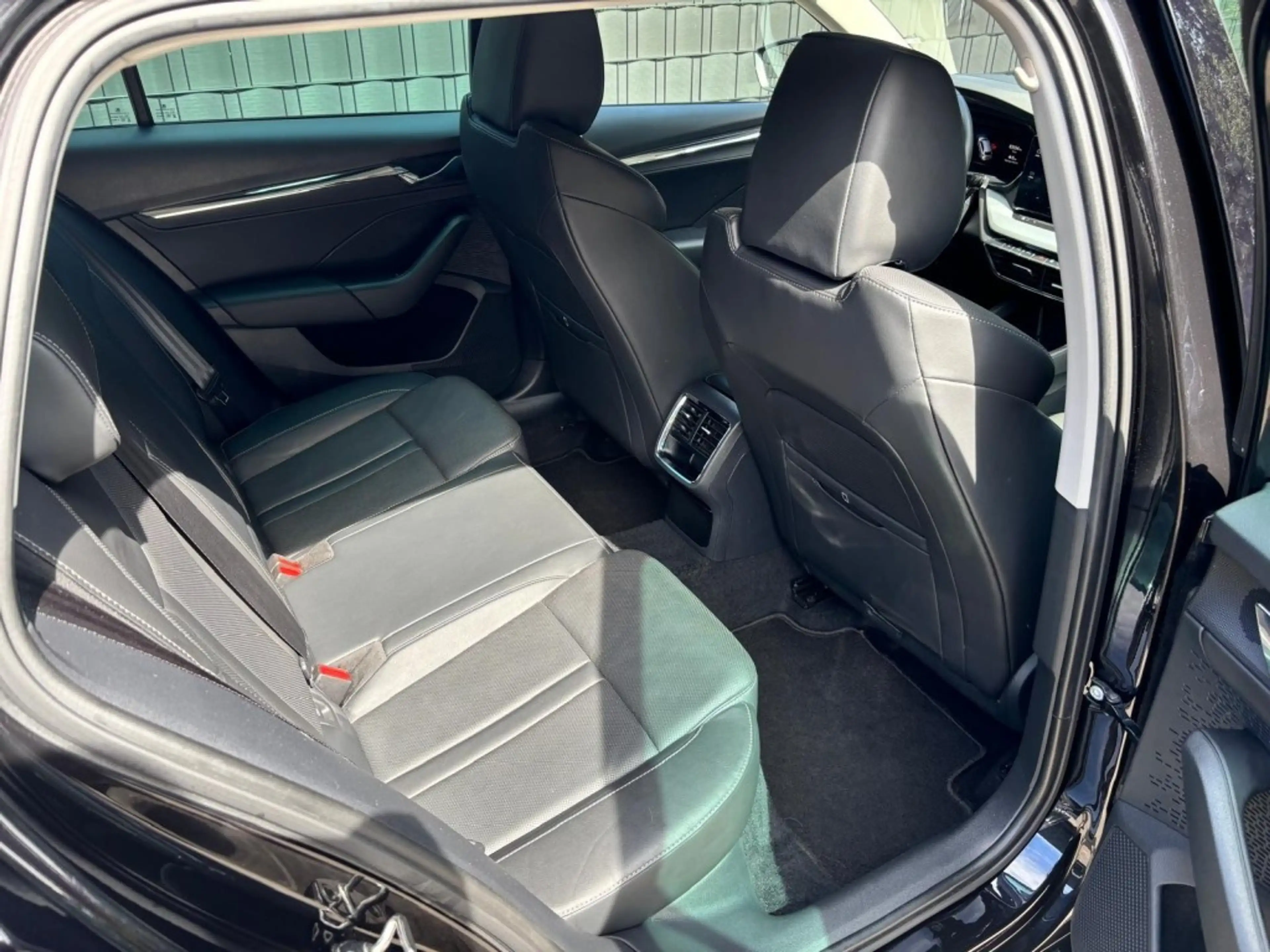 Skoda Octavia 1.4 TSI IV BNSEDPLUS**DAB//massagestoel//leer//hea — photo 10