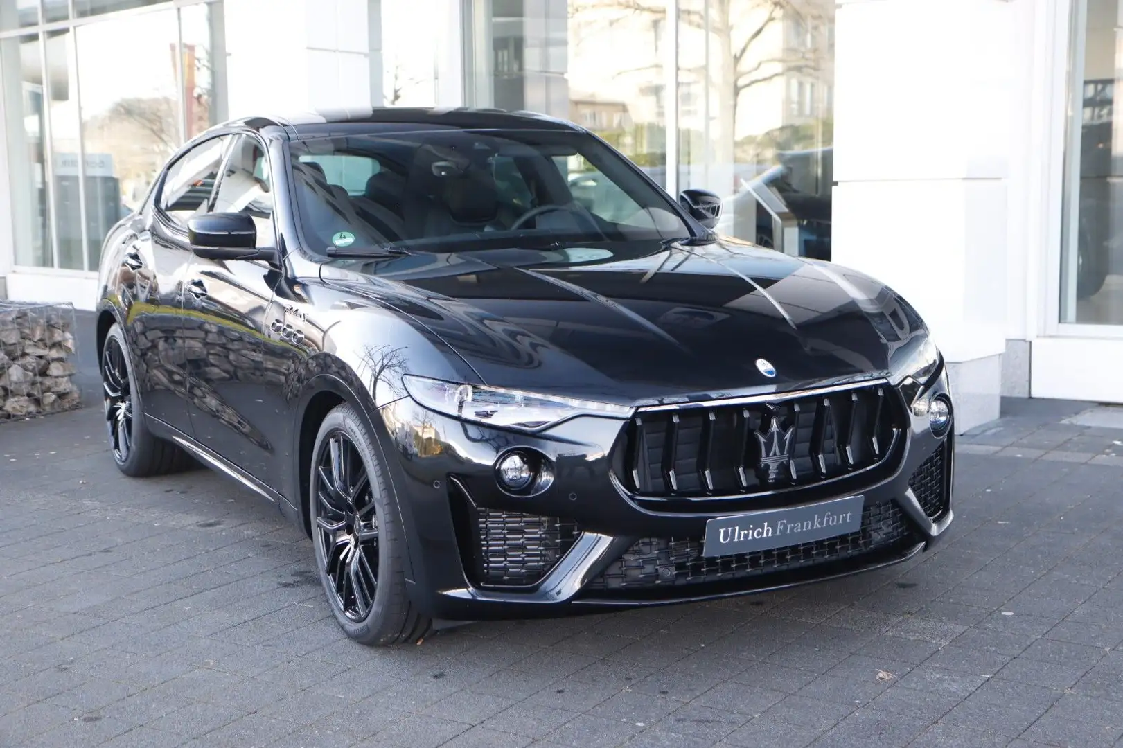 Maserati Levante Modena S ***Maserati-Frankfurt*** Fekete - 1