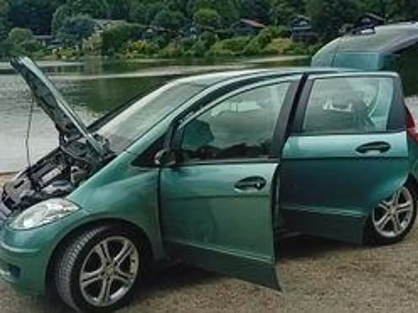 Mercedes-Benz A 150 A 150 Classic Vert - 1