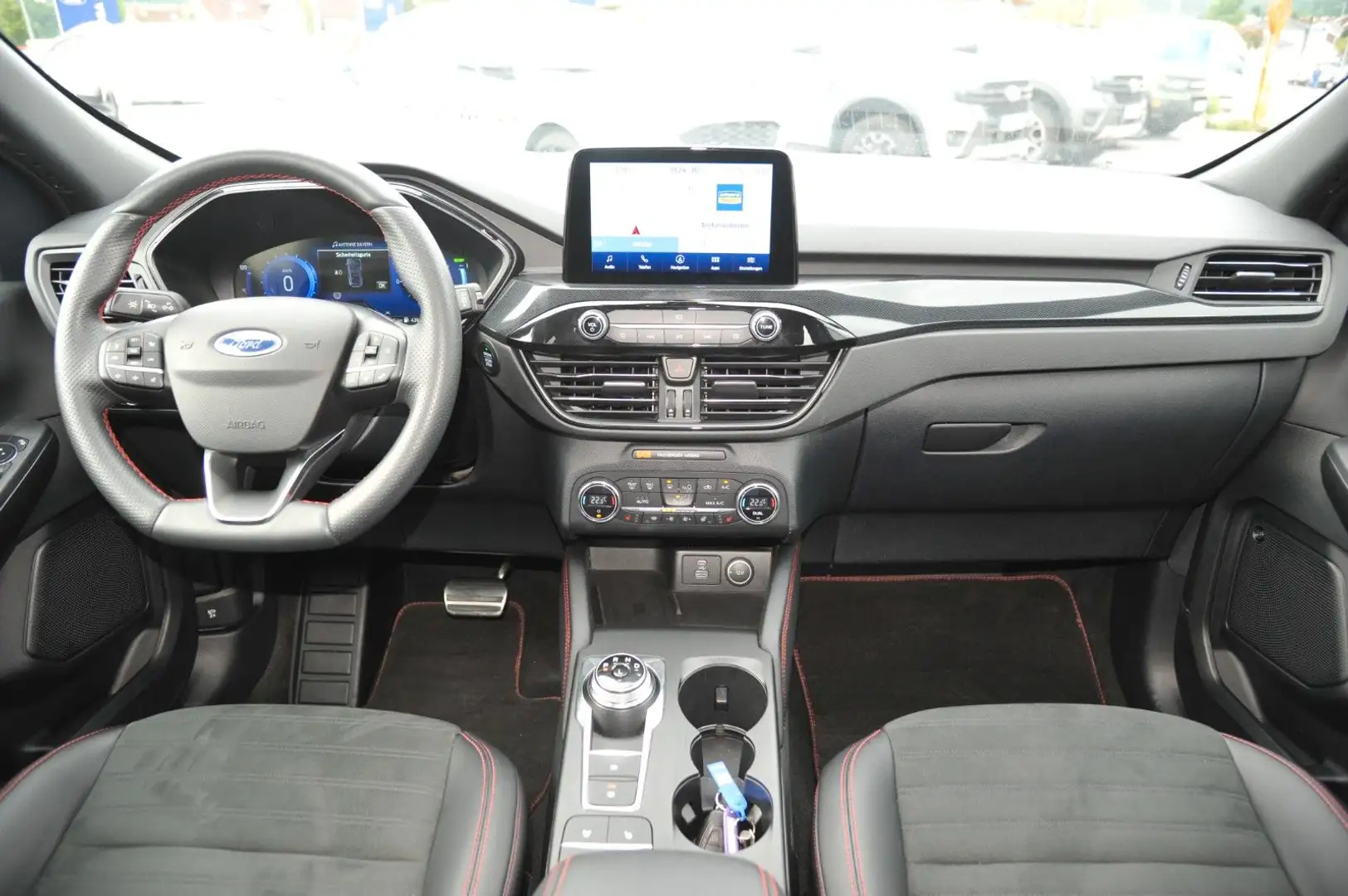 Ford Kuga Plug-In Hybrid ST-Line X Automatik 1.Hand! Grau - 2