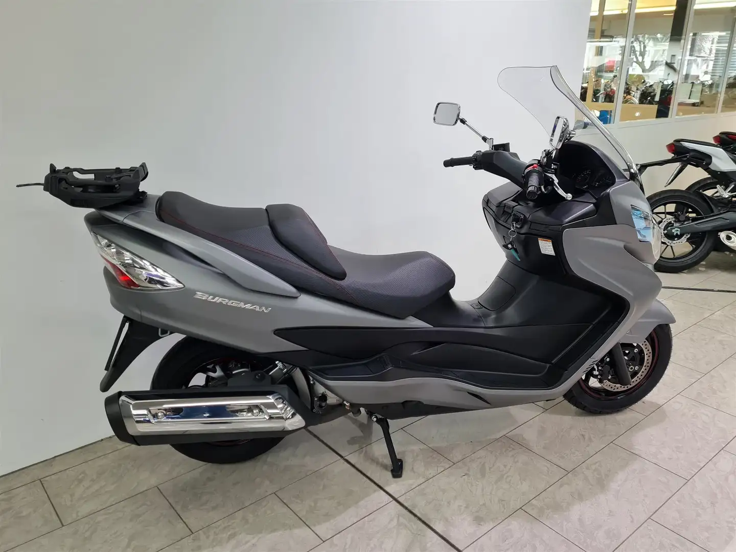 Suzuki Burgman 400 Gris - 2