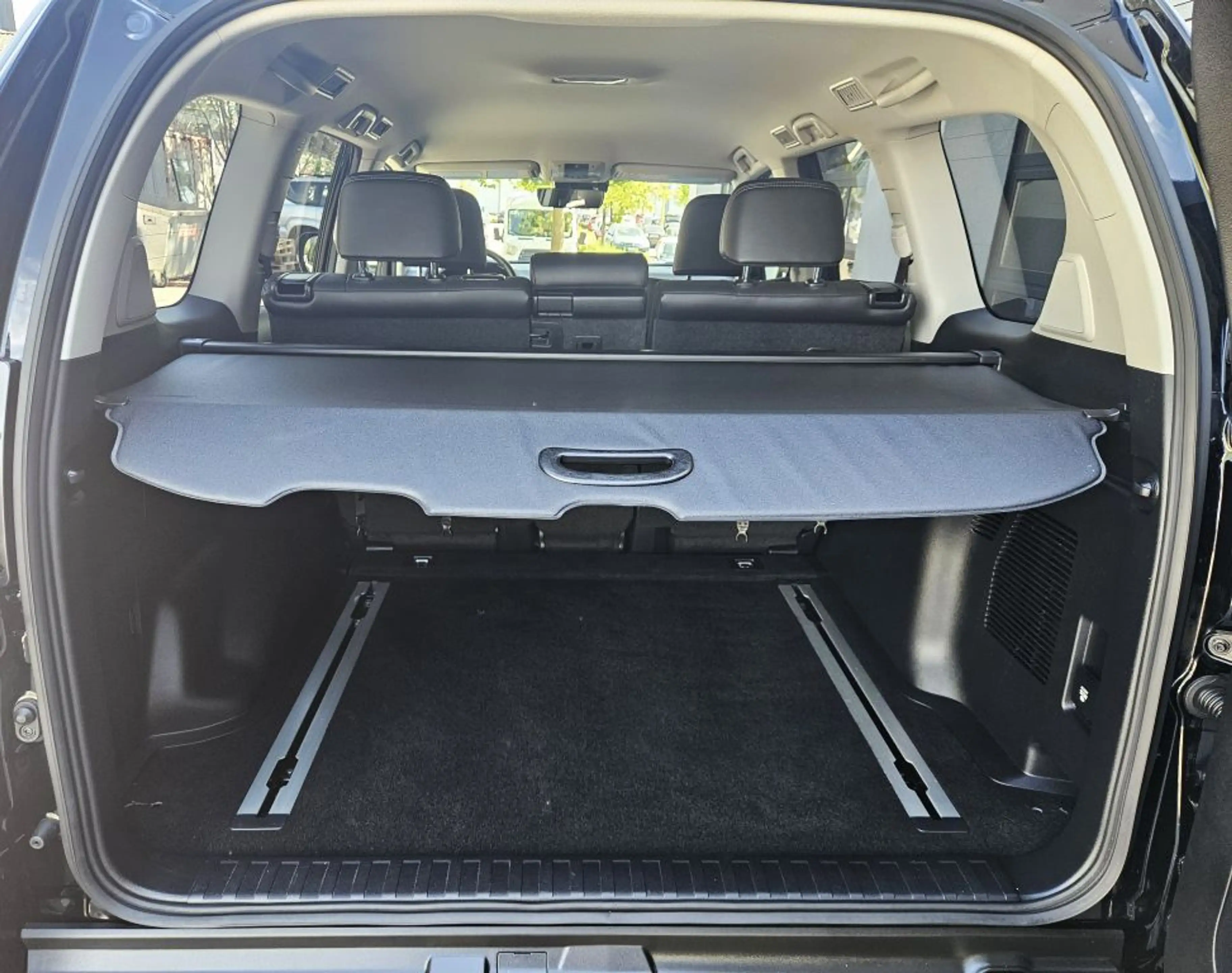 Toyota Land Cruiser 2.8 D-4D Automatik Executive — photo 8